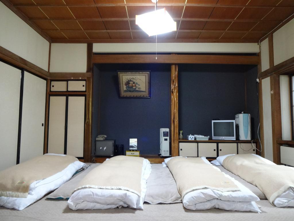 Hakuba Ski-Kan Exterior foto